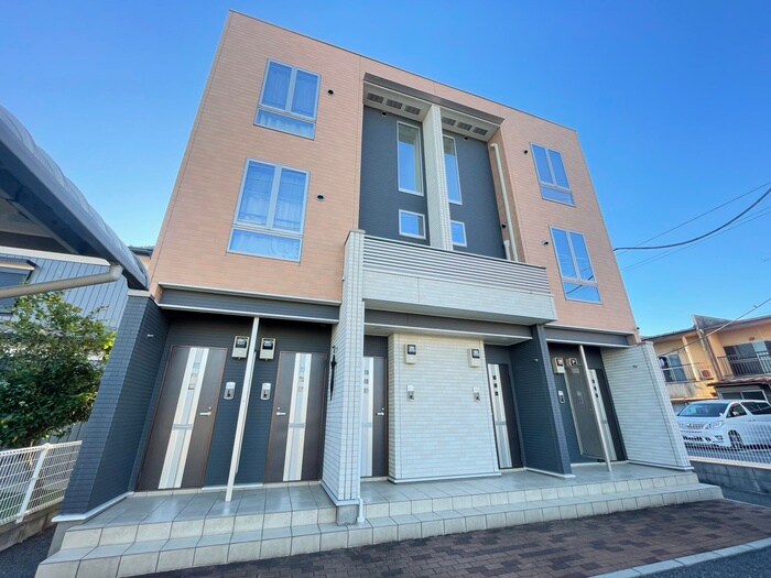 ランドロ－ドＵ　Ｅ棟の物件外観写真