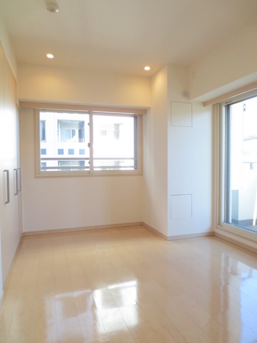 ドゥーエ日本橋の物件内観写真