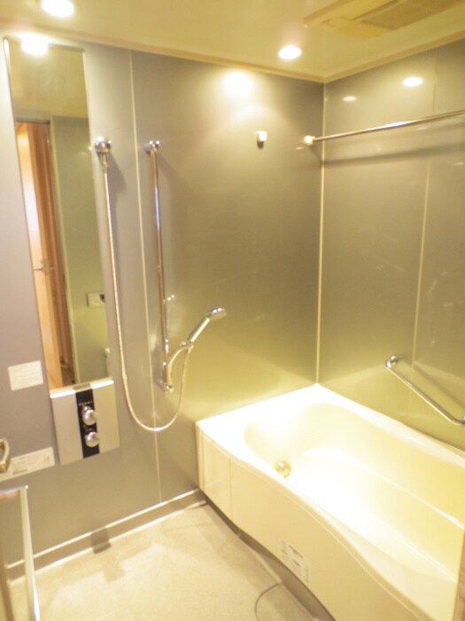 ドゥーエ日本橋の物件内観写真