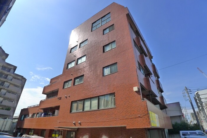 セントラーレ十二番館の物件外観写真