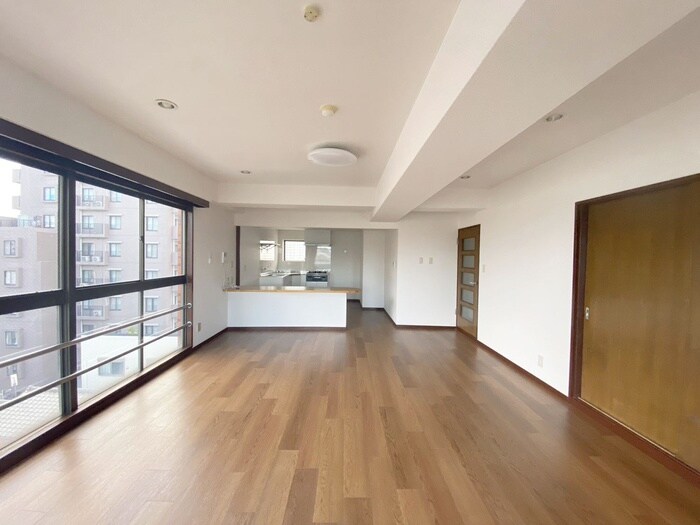 セントラーレ十二番館の物件内観写真