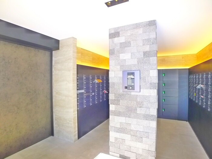 クレヴィスタ柴又の物件外観写真