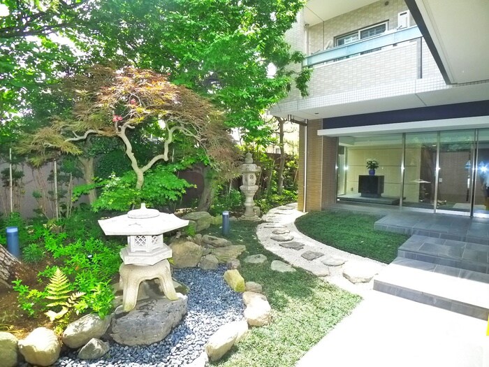 桜テラスの物件外観写真