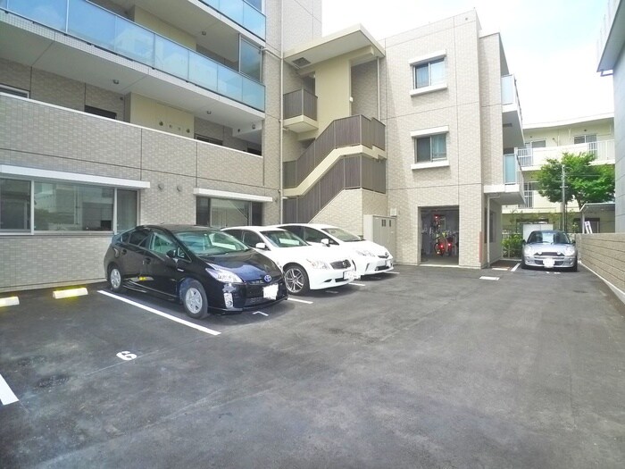 桜テラスの物件外観写真