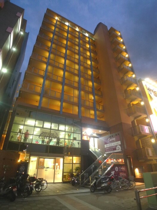 ザ　ウエスト　スクエアの物件外観写真