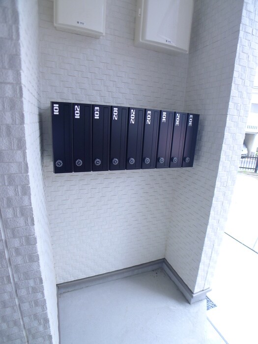 プレシャスアース稲毛区稲毛の物件外観写真