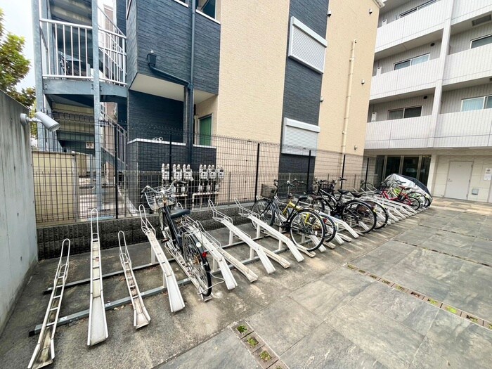 ルクシェール横濱生麦（６０６）の物件外観写真