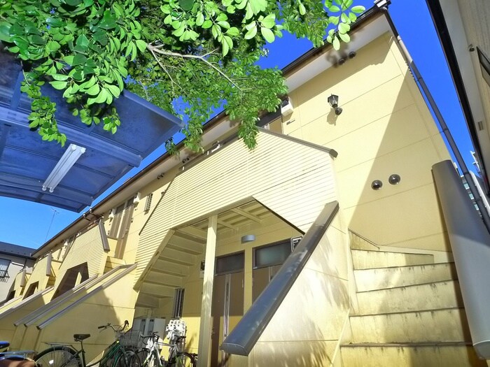 アーバングレース弐番館の物件外観写真