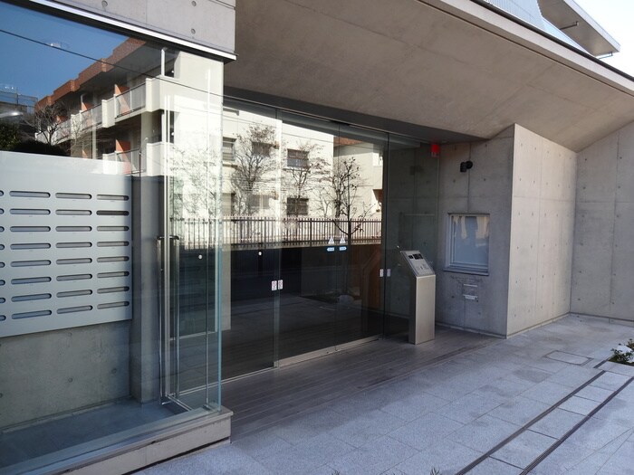 ル・ボワ平和台の物件外観写真