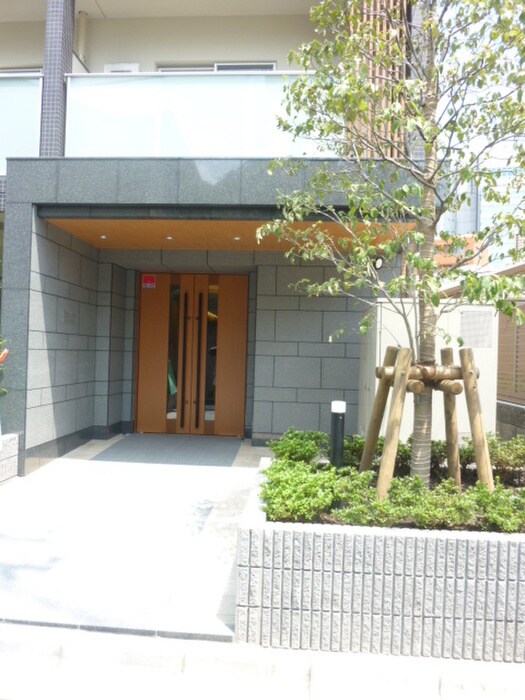 グランディール渋谷神泉の物件外観写真