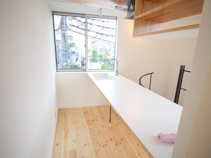 カンラ梅島の物件内観写真