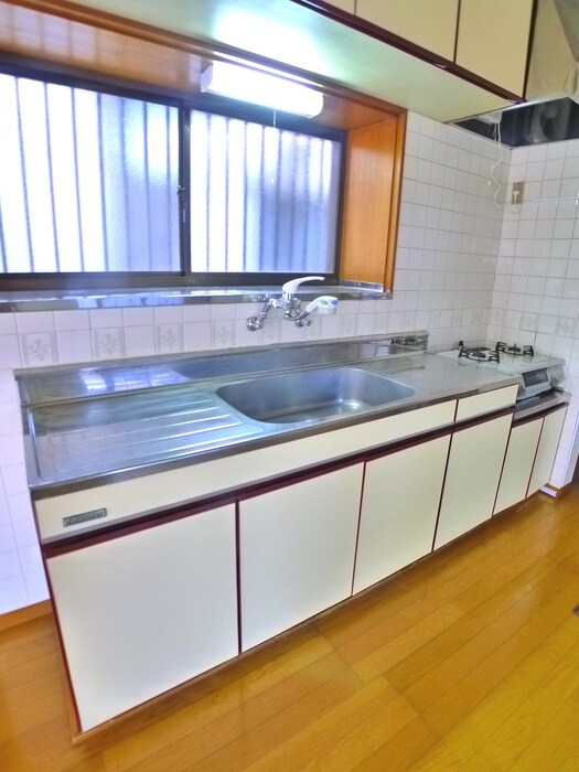 鴻巣市宮前戸建の物件内観写真