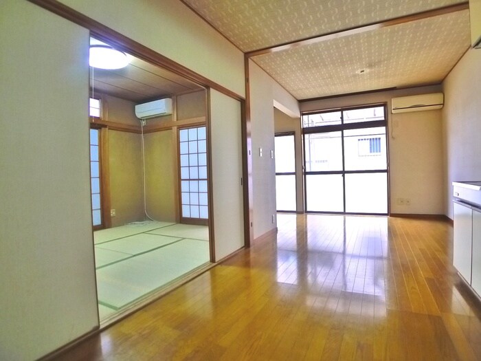 鴻巣市宮前戸建の物件内観写真