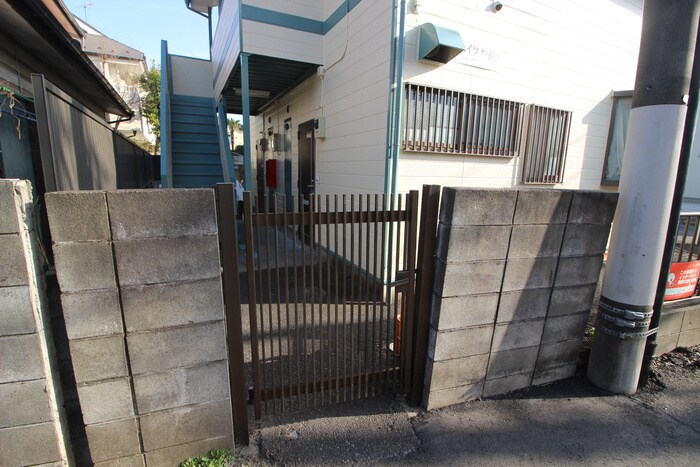 ハイツやよいの物件外観写真