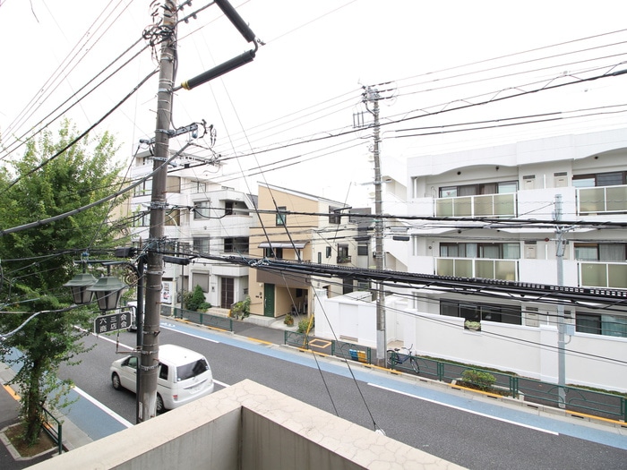 Ｌａｐｉｓ　Ａｚｕｌ　の物件内観写真