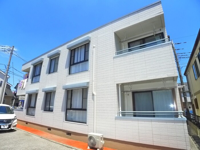 ルミエール松戸Ⅱの物件外観写真