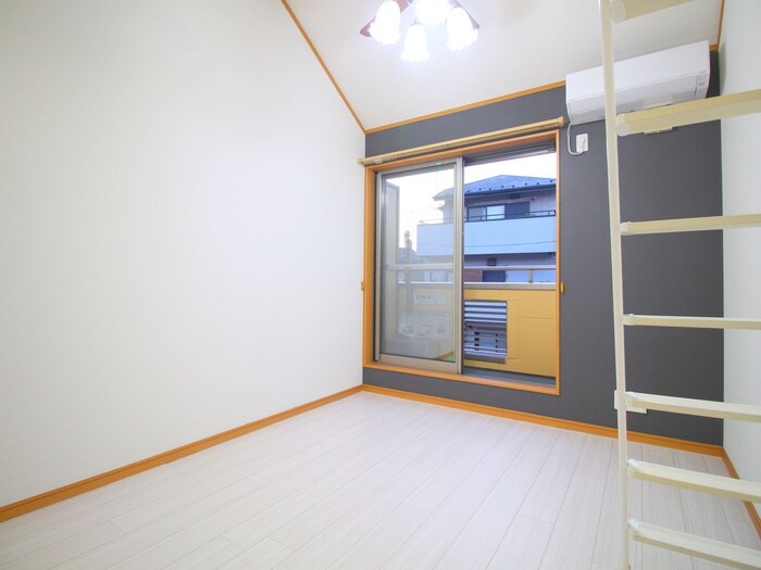 アーバングレース参番館の物件内観写真