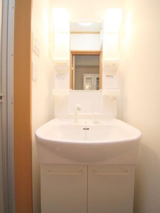 アーバングレース参番館の物件内観写真