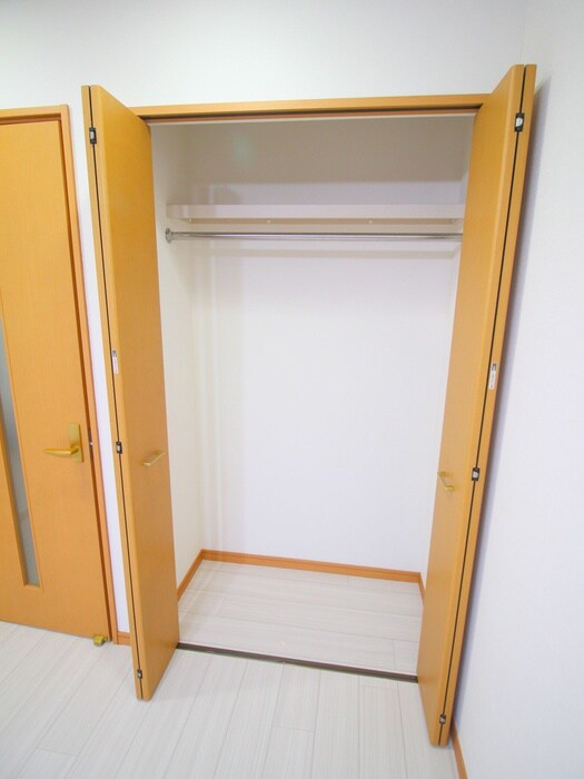 アーバングレース参番館の物件内観写真