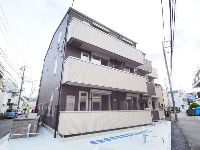 Evergreen Residenceの物件外観写真