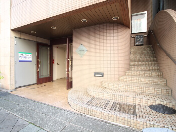 ビ－ヴァリ－北の物件外観写真