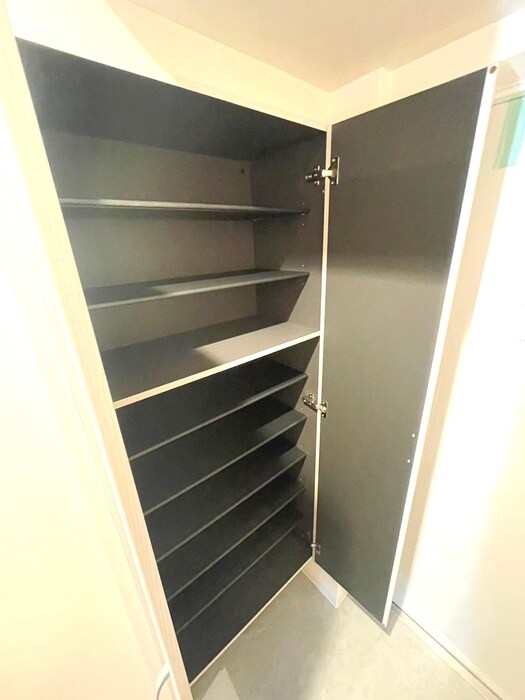 Ｒｅｐｏｓ　ＳＡＫＵＲＡＧＩの物件内観写真