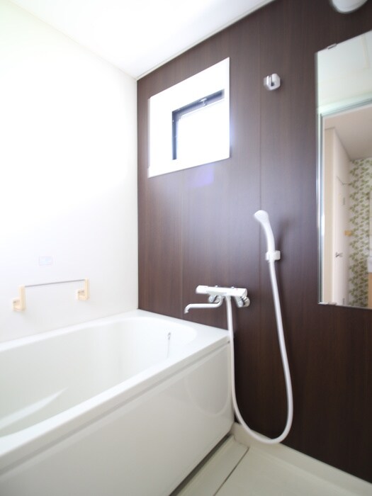 アベニュ－白鳥Ａの物件内観写真