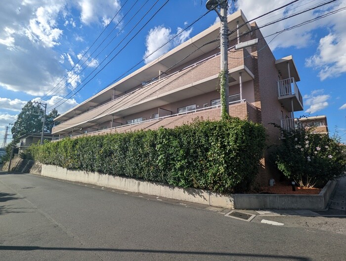 キングホームズ2番館　A号棟の物件外観写真