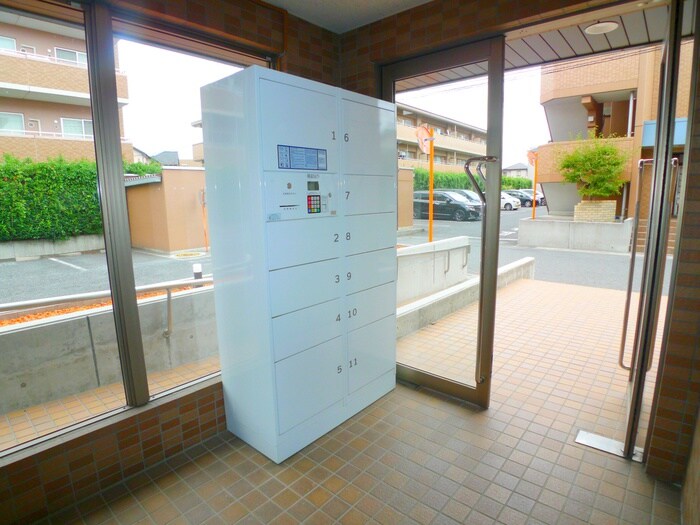 キングホームズ2番館　A号棟の物件外観写真