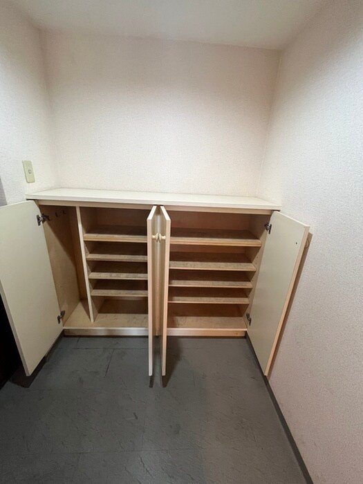 キングホームズ2番館　A号棟の物件内観写真