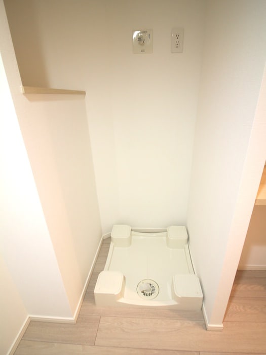 パークキューブ西新宿の物件内観写真