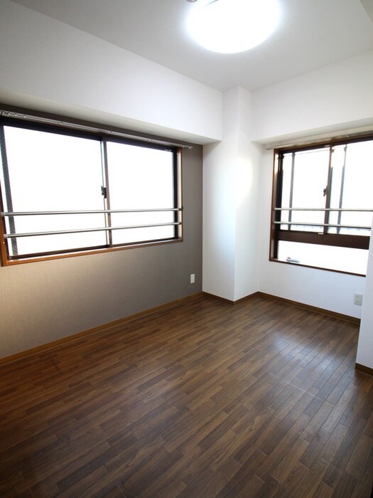 スカイビュウ１１の物件内観写真