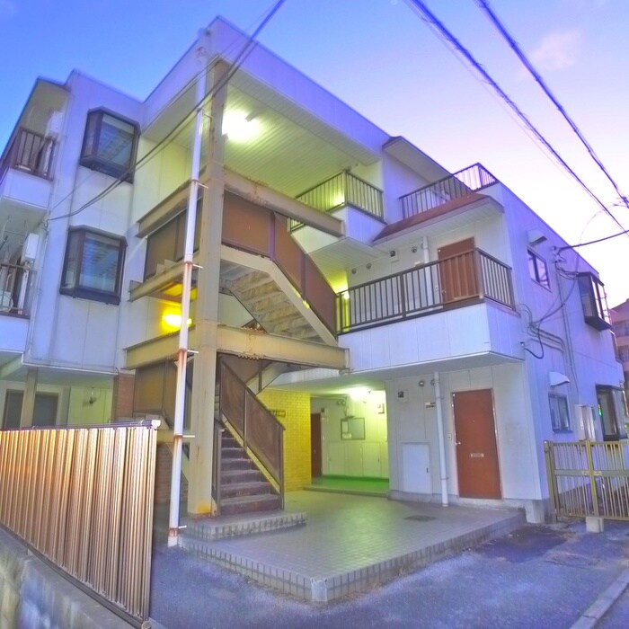 REZET柏の物件外観写真