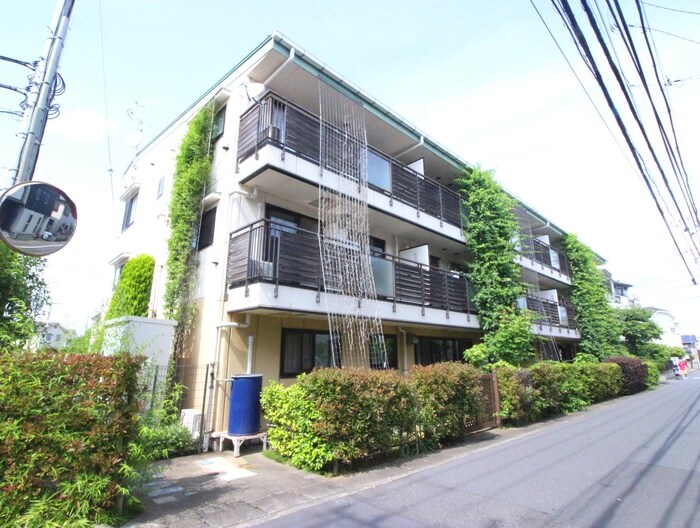 テラス上布田の物件外観写真