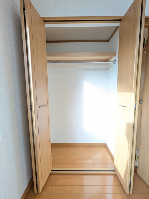 グリーンゲーブルスの物件内観写真