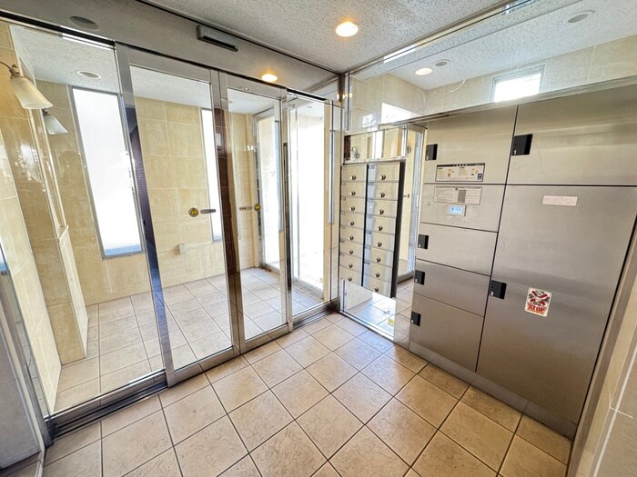 ブライト・アビタシオンの物件外観写真