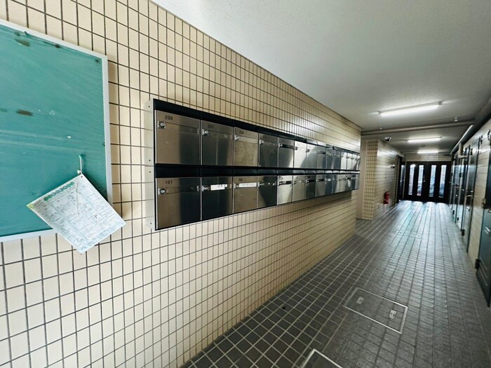 カレド・セルクルの物件外観写真