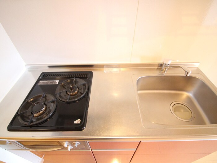 ＧＥＭＩＮＩ　ＯＮＮＡの物件内観写真