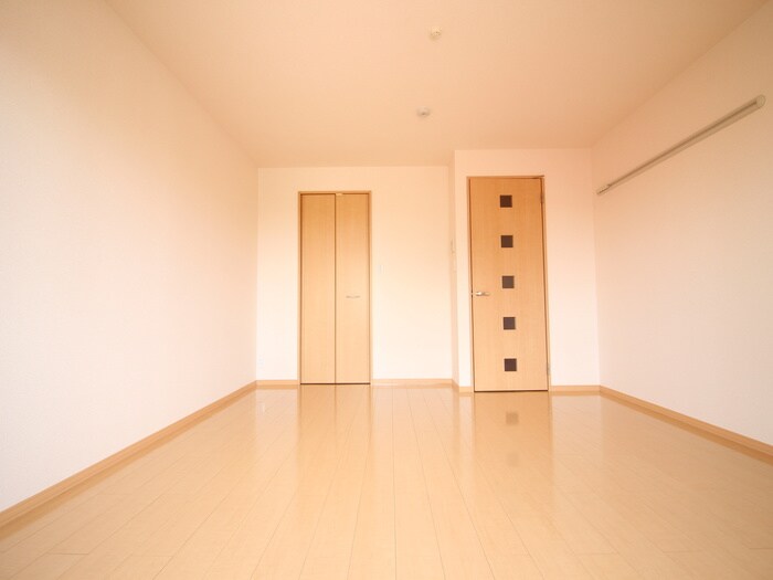 ＧＥＭＩＮＩ　ＯＮＮＡの物件内観写真