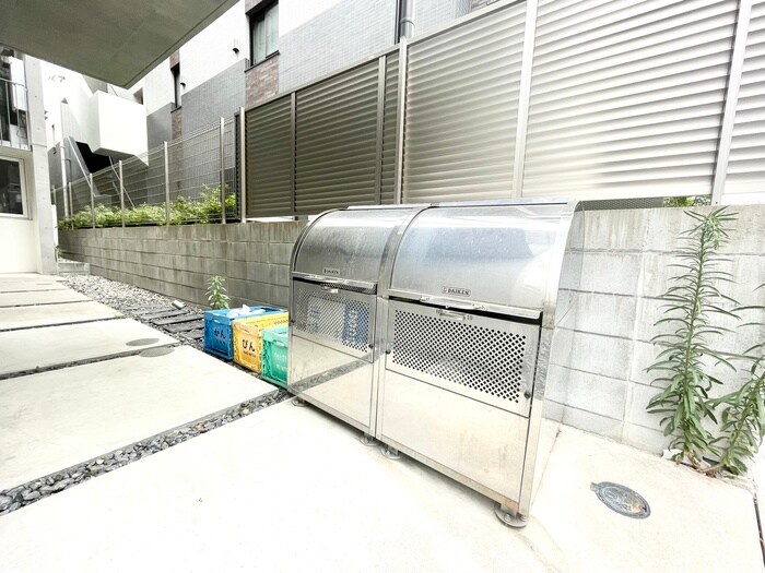 フェスタ水道の物件外観写真