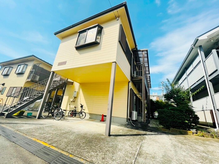 リベ－ル大久保の物件外観写真