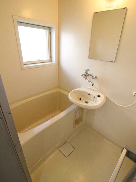 メゾンラフォーレの物件内観写真