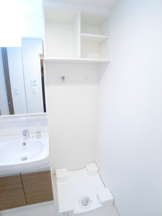 オーパスホームズ南行徳の物件内観写真