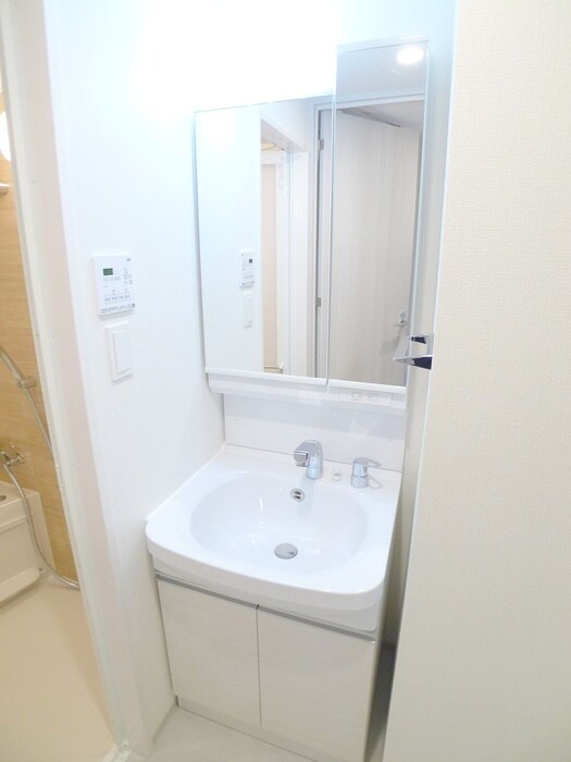 オーパスホームズ南行徳の物件内観写真