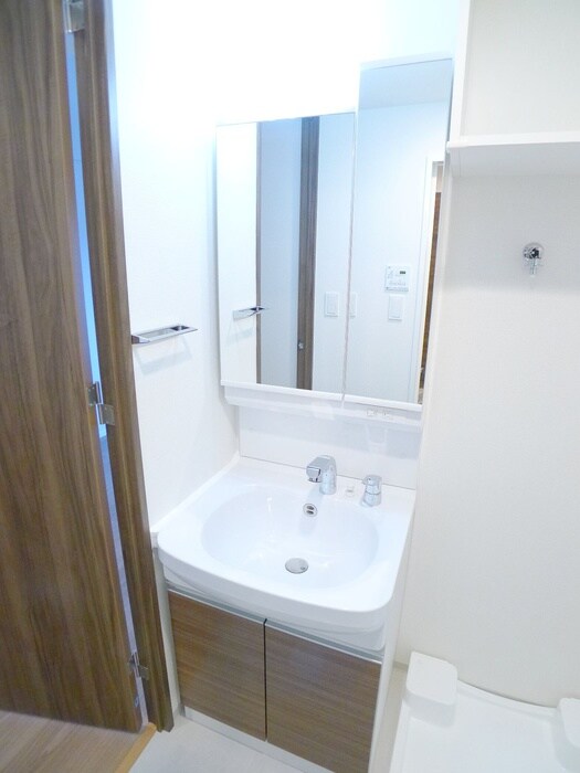 オーパスホームズ南行徳の物件内観写真