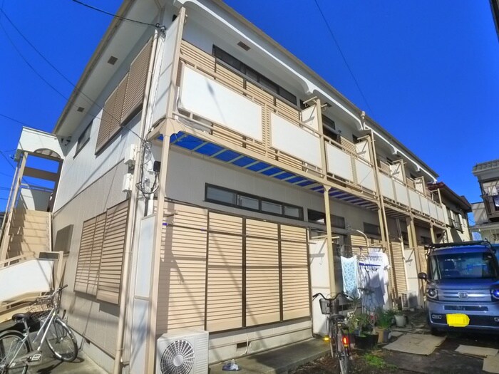 マリンハイツの物件外観写真