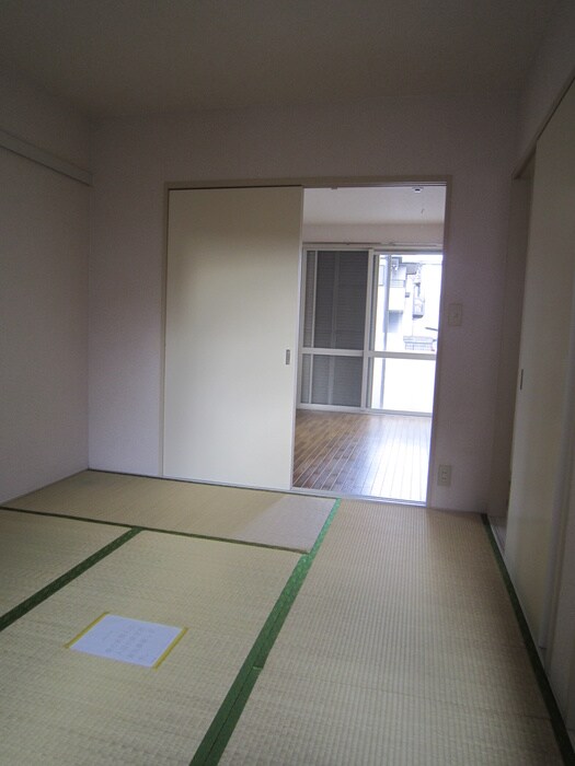 メゾンタカの物件内観写真