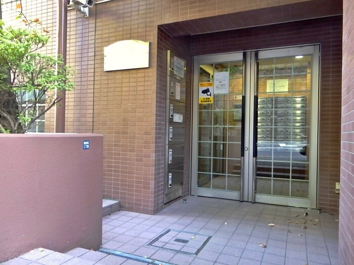 プレール東麻布の物件外観写真