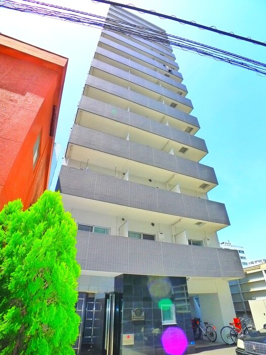 メインテラス上野の物件外観写真