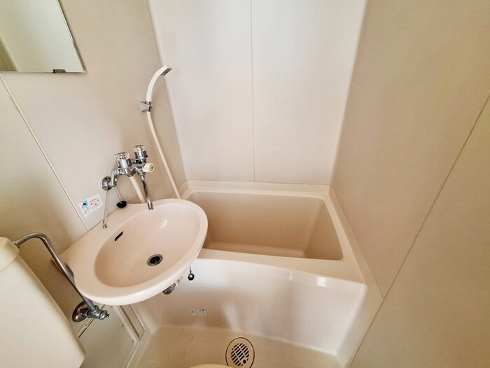 スカイコ－ポの物件内観写真